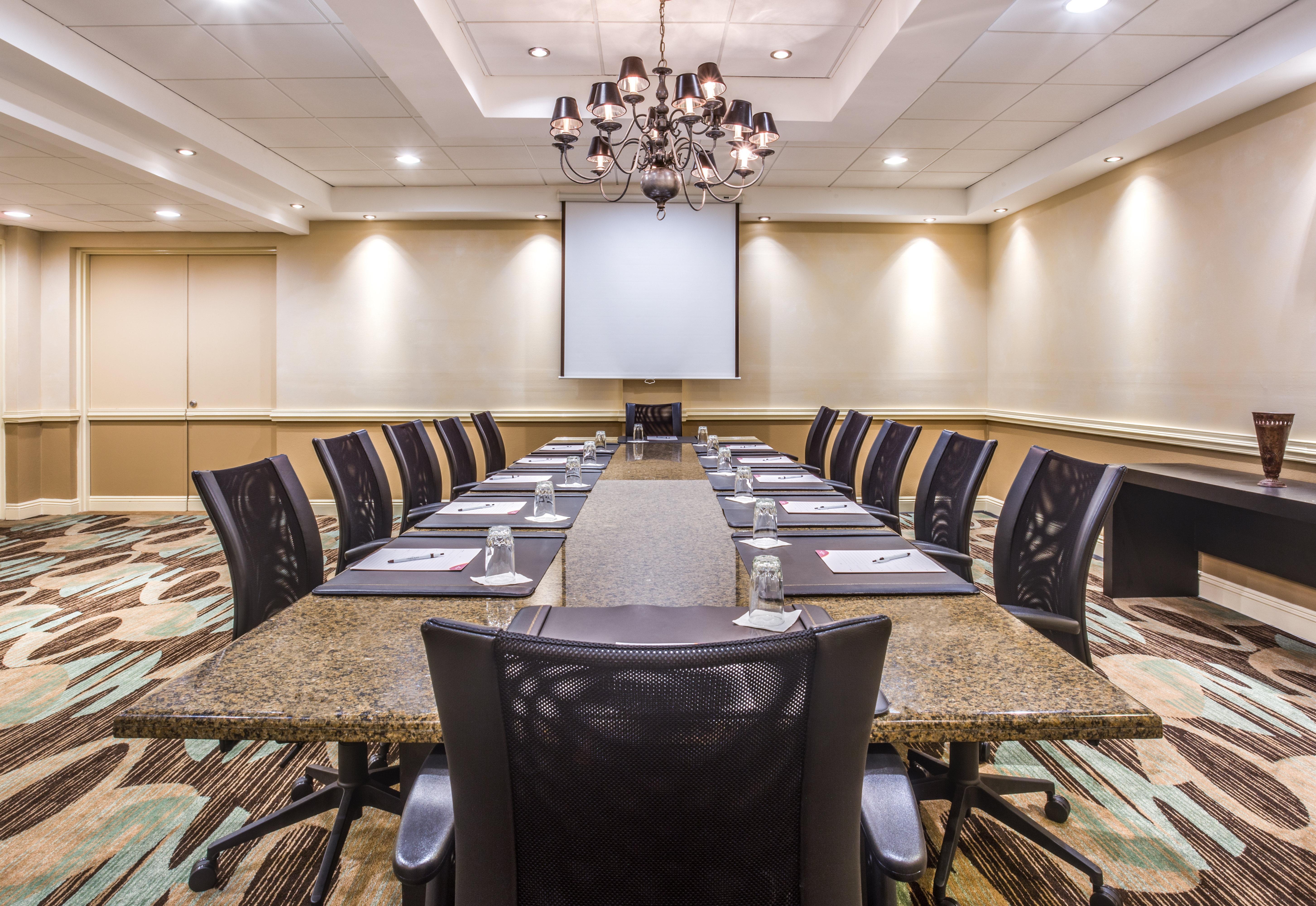 Crowne Plaza Executive Center Baton Rouge By Ihg Otel Dış mekan fotoğraf
