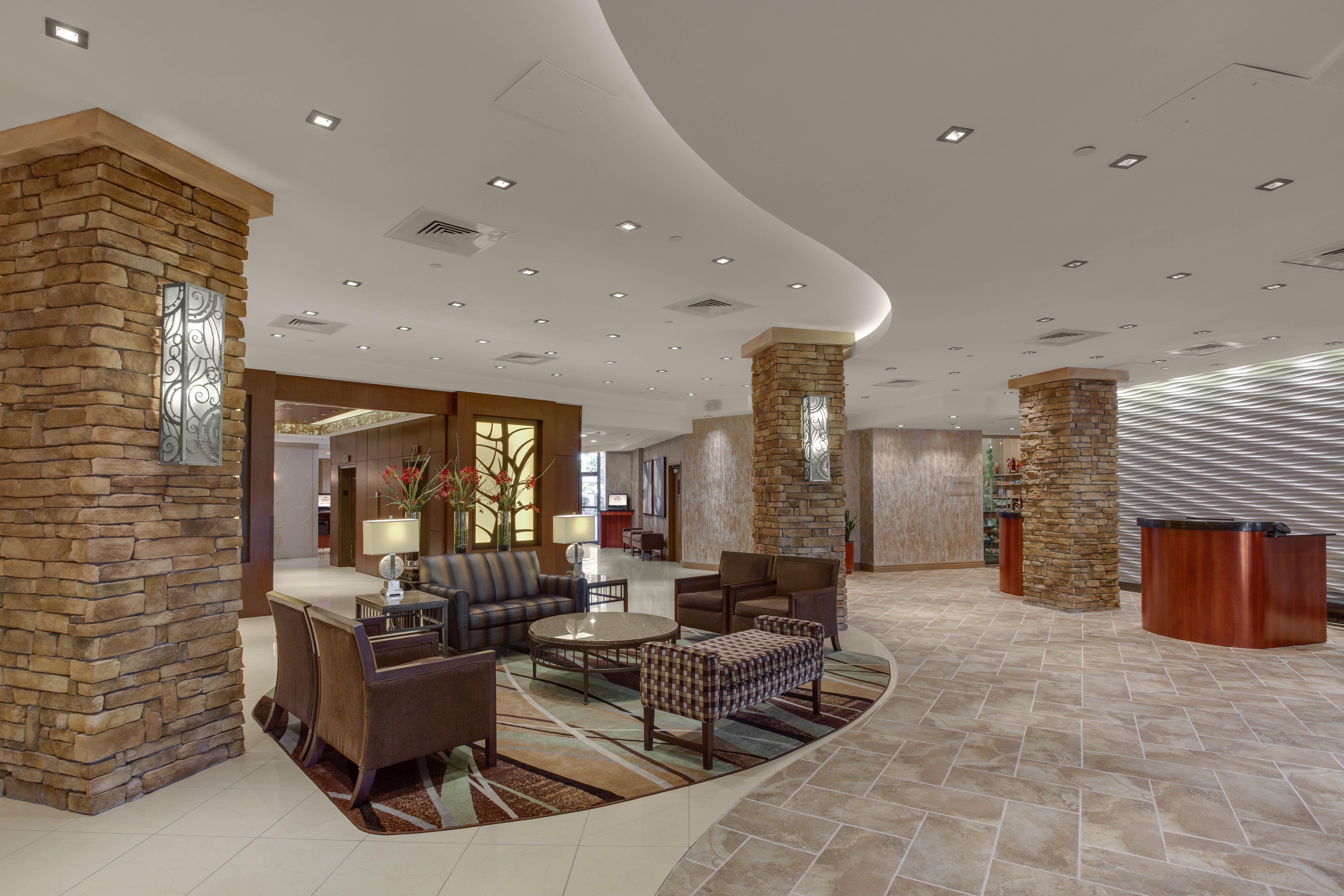Crowne Plaza Executive Center Baton Rouge By Ihg Otel Dış mekan fotoğraf